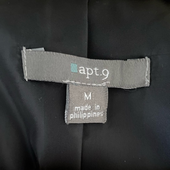 Stylish Black Women's Crop Jacket - Picture 7 of 16